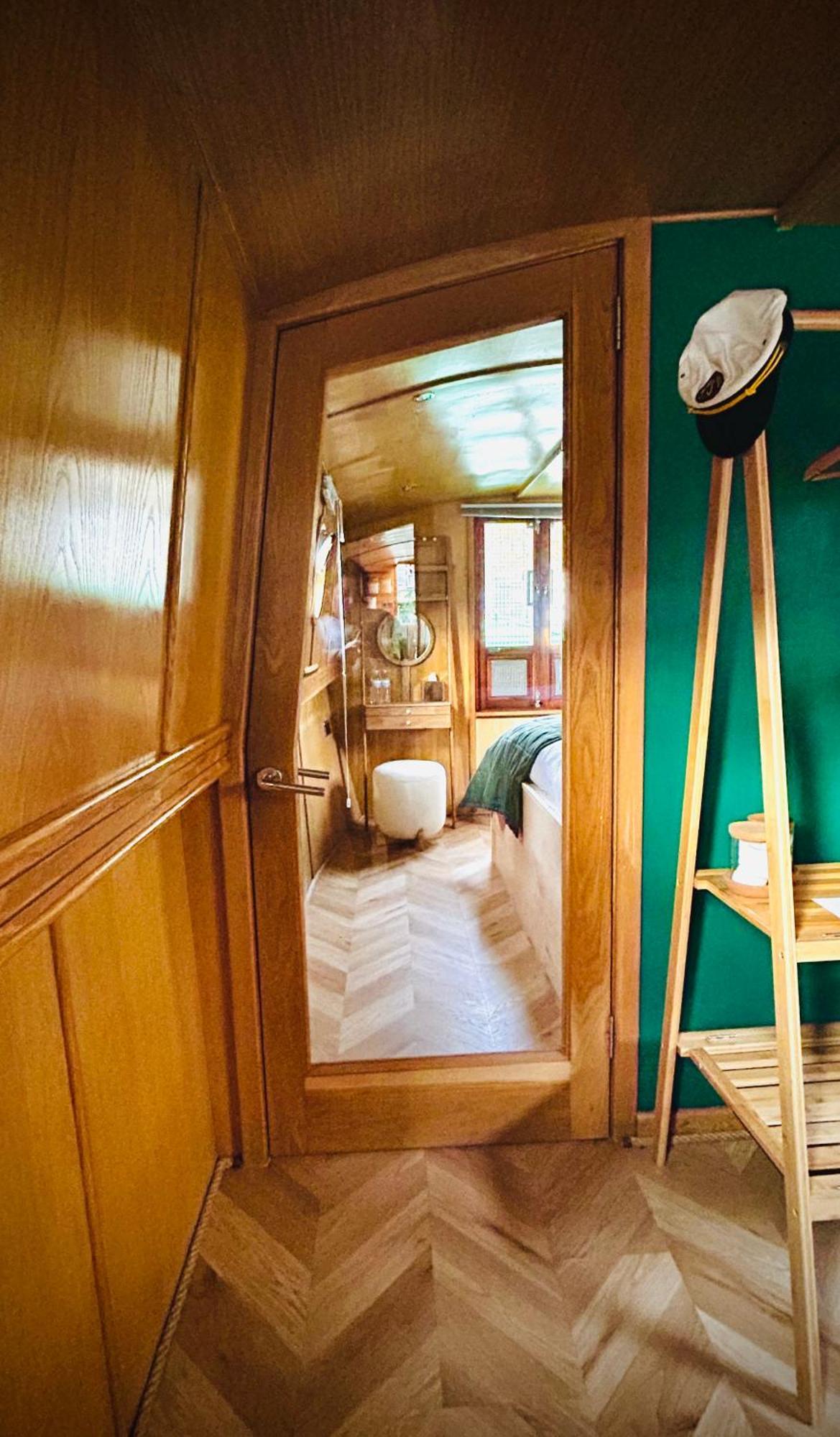 Hotel Edinburgh - Houseboats Exterior foto