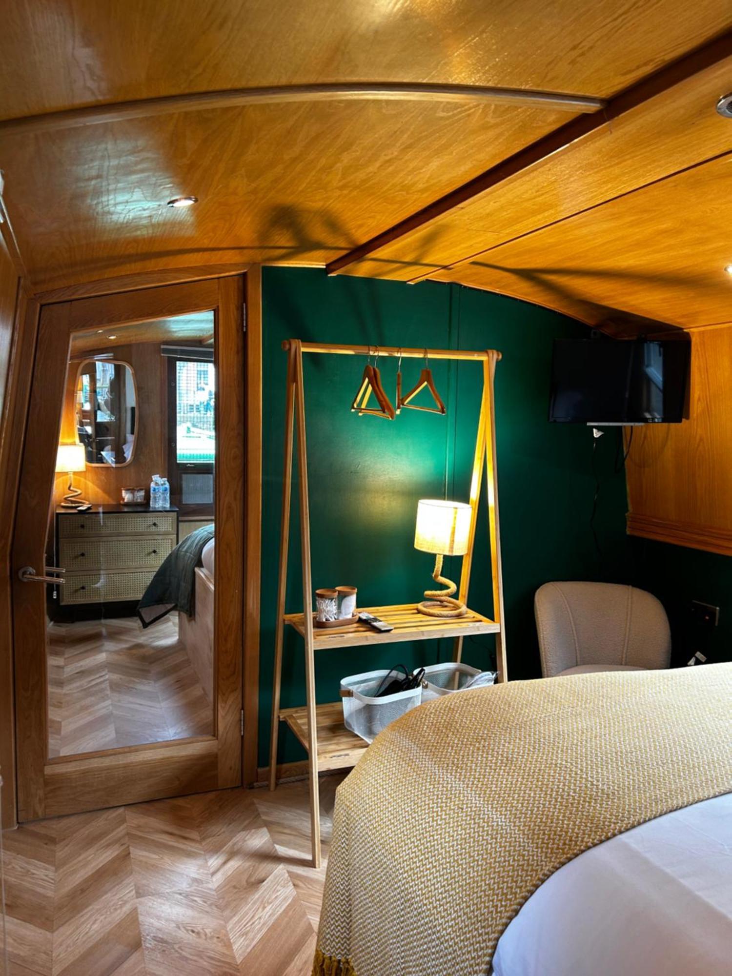 Hotel Edinburgh - Houseboats Exterior foto